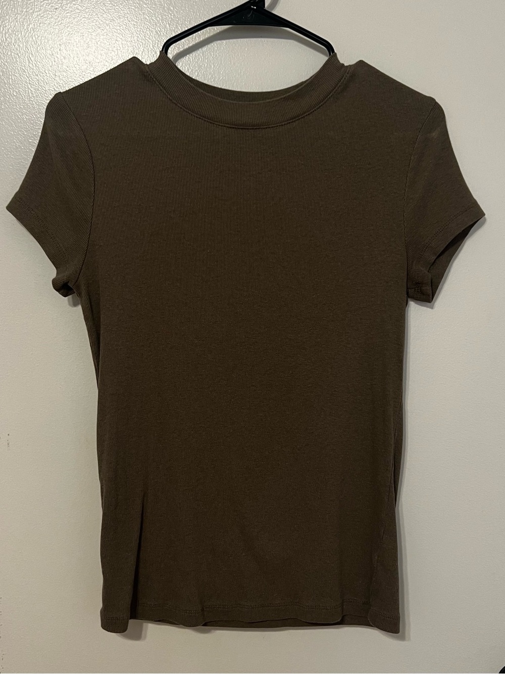 a new day brown Short-Sleeve Crewneck Tee